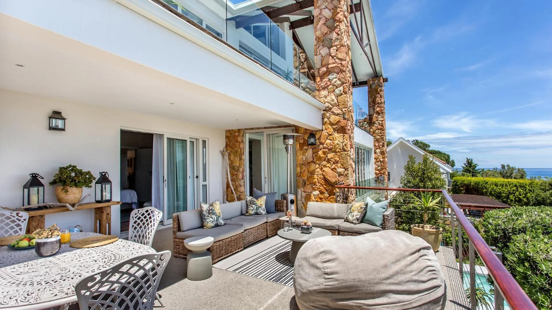 Far Horizons Camps Bay Hotel Cape Town 4*,  South Africa